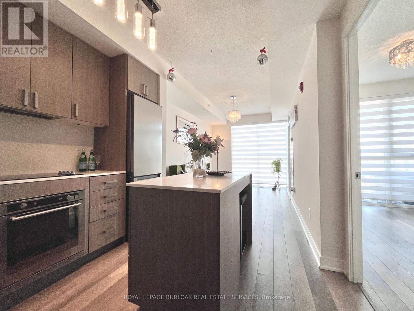 












A232 - 5230 DUNDAS STREET

,
Burlington,




Ontario
L7L0J5

