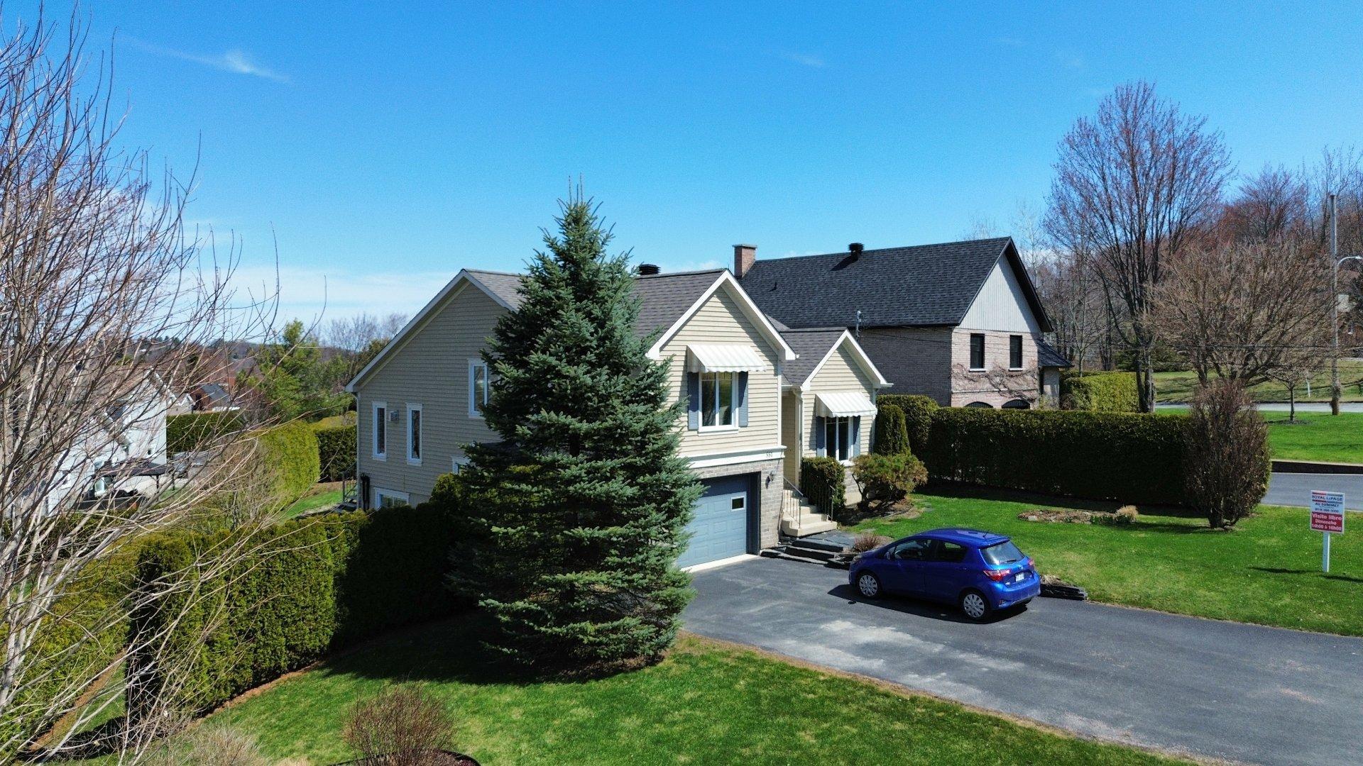 









551


Rue Gosselin

,
Magog,




QC
J1X5E1

