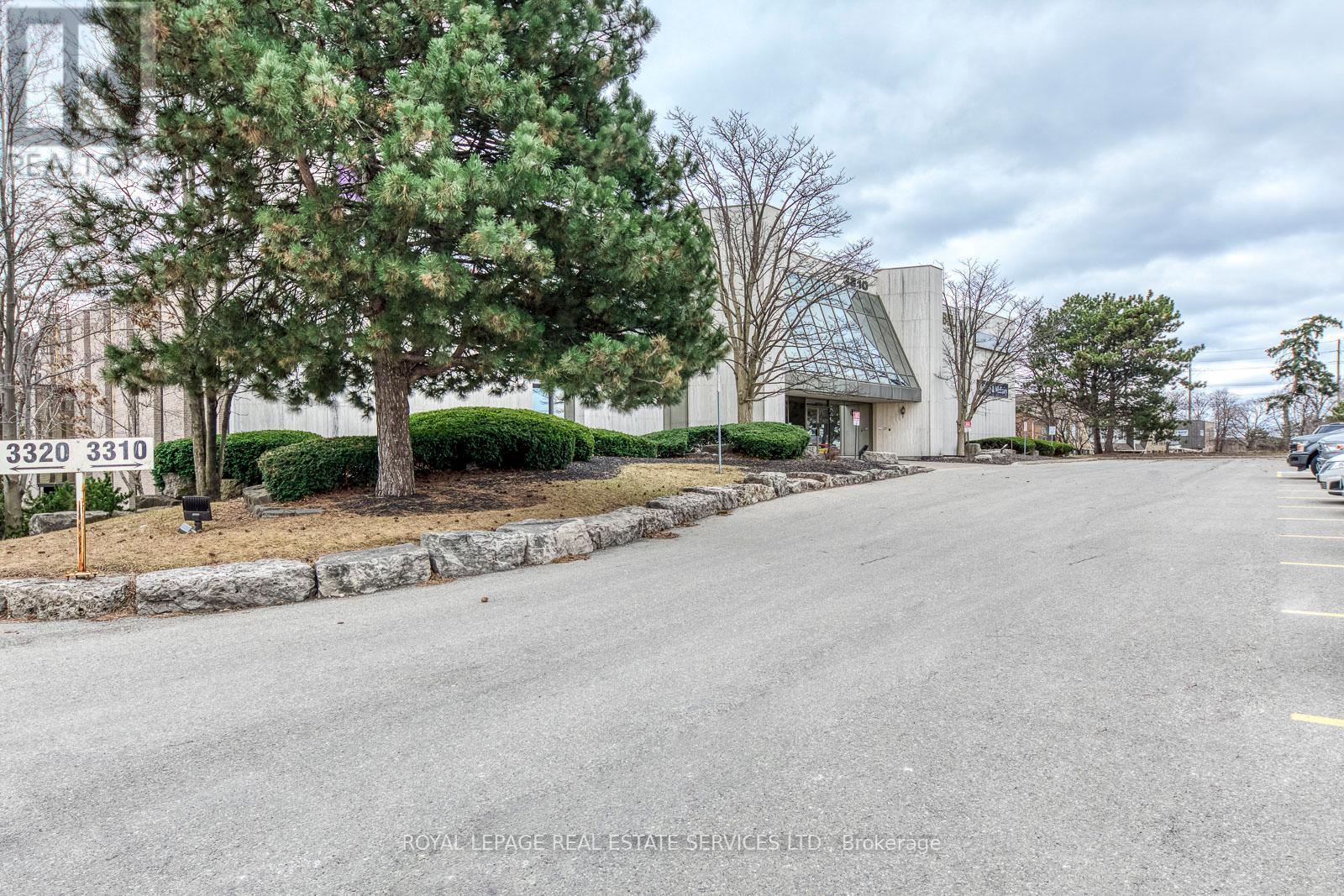 












303 - 3310 SOUTH SERVICE ROAD S

,
Burlington,




Ontario
L7N3M6

