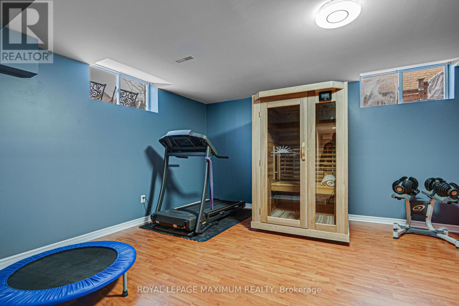












222 KIMBER CRESCENT

,
Vaughan,




Ontario
L4L9K3

