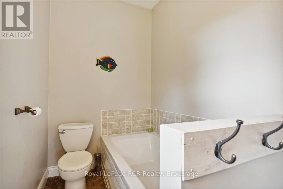 












171 PLEASANTVIEW ROAD

,
South Bruce Peninsula,




Ontario
N0H1A0

