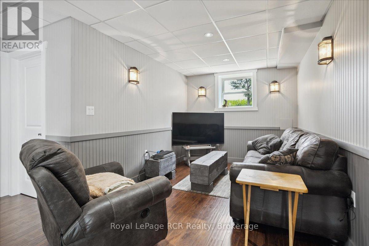 












171 PLEASANTVIEW ROAD

,
South Bruce Peninsula,




Ontario
N0H1A0

