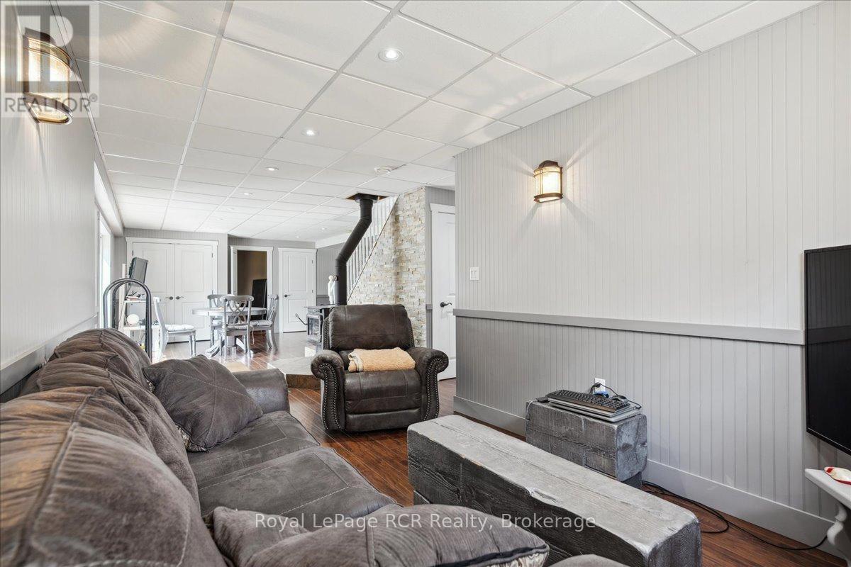 












171 PLEASANTVIEW ROAD

,
South Bruce Peninsula,




Ontario
N0H1A0

