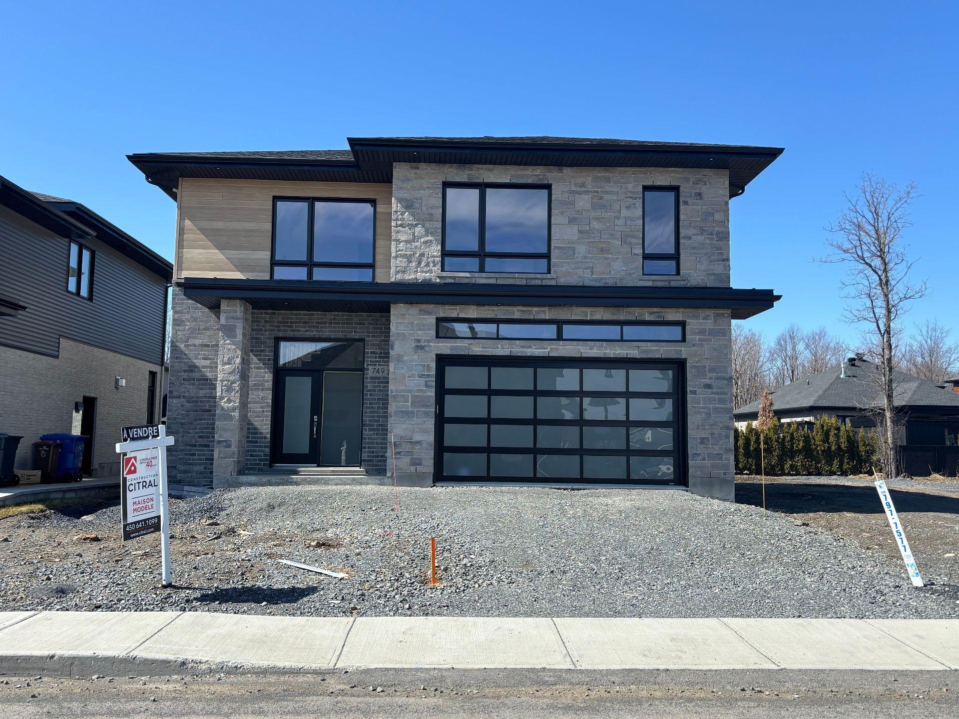 









749


Rue Louis-Quilico

,
Boucherville,




QC
J4B0H5

