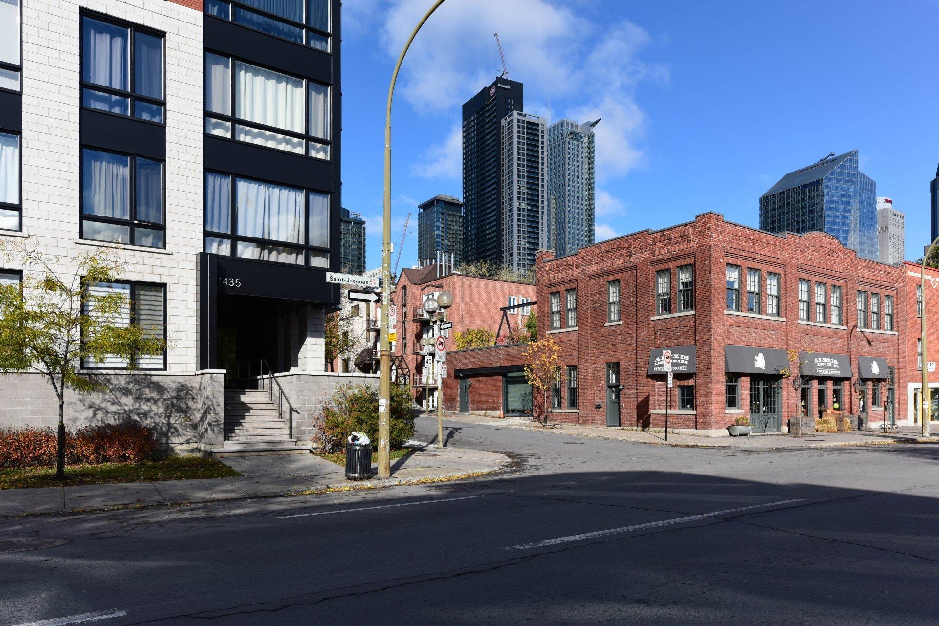 









1435


Rue St-Jacques

, 201,
Montréal (Ville-Marie),




QC
H3C1H3

