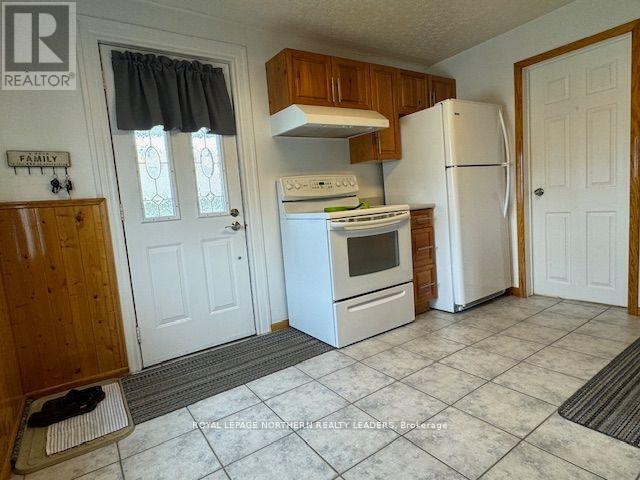 












84 SIXTH AVENUE

,
Timmins (TNE - Central),




Ontario
P4N5M2

