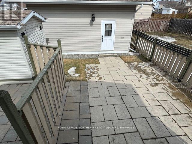 












84 SIXTH AVENUE

,
Timmins (TNE - Central),




Ontario
P4N5M2

