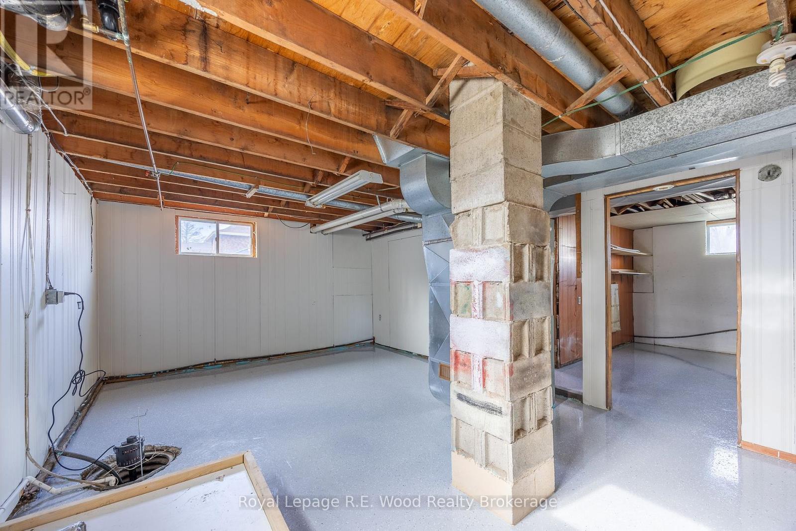 












53869 HERITAGE LINE

,
Bayham (Richmond),




Ontario
N5H2R1

