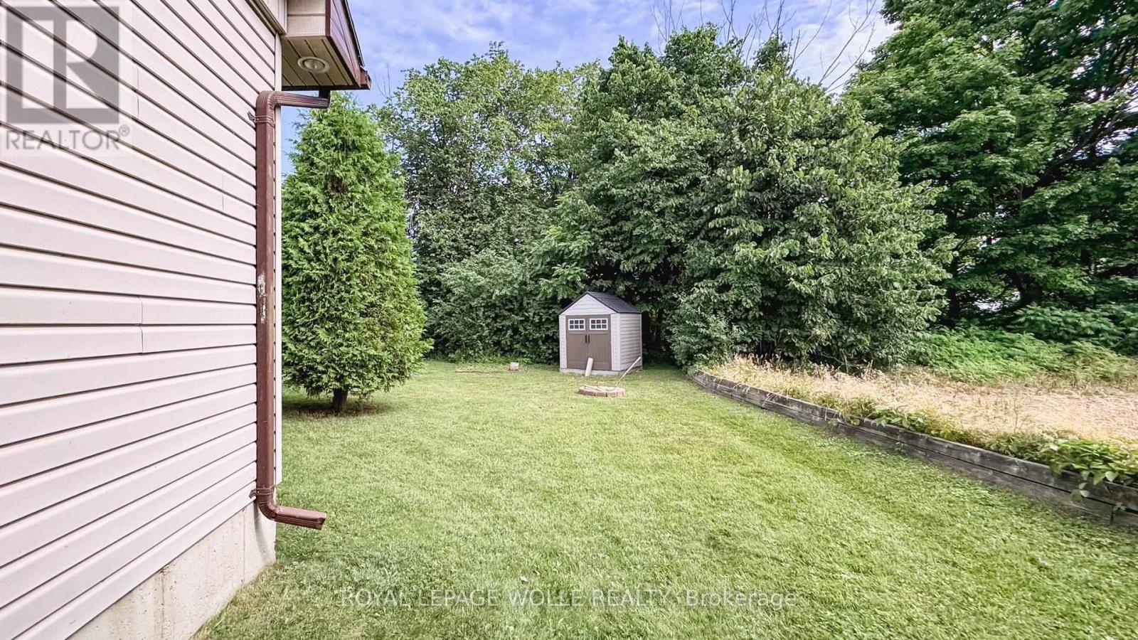 












73034 CLAUDETTE DRIVE

,
Bluewater,




Ontario
N0M2T0

