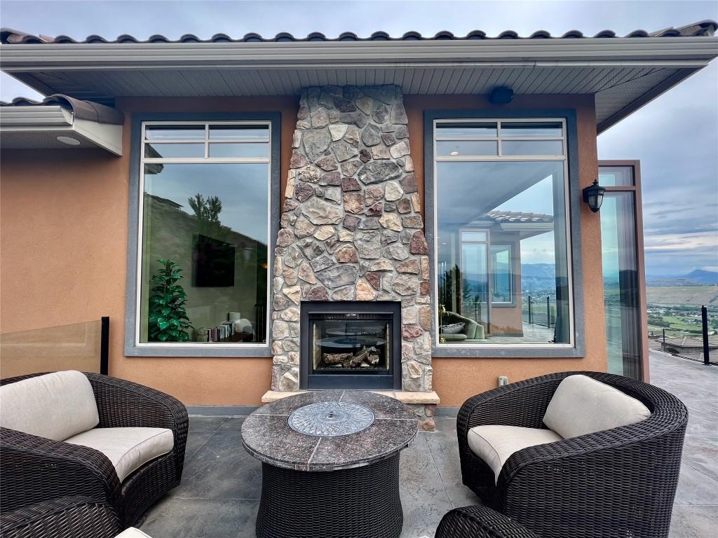 









200


Harvest

Court,
Vernon,




BC
V1H 1Z8


