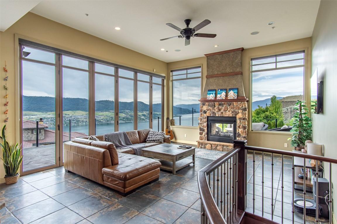 









200


Harvest

Court,
Vernon,




BC
V1H 1Z8


