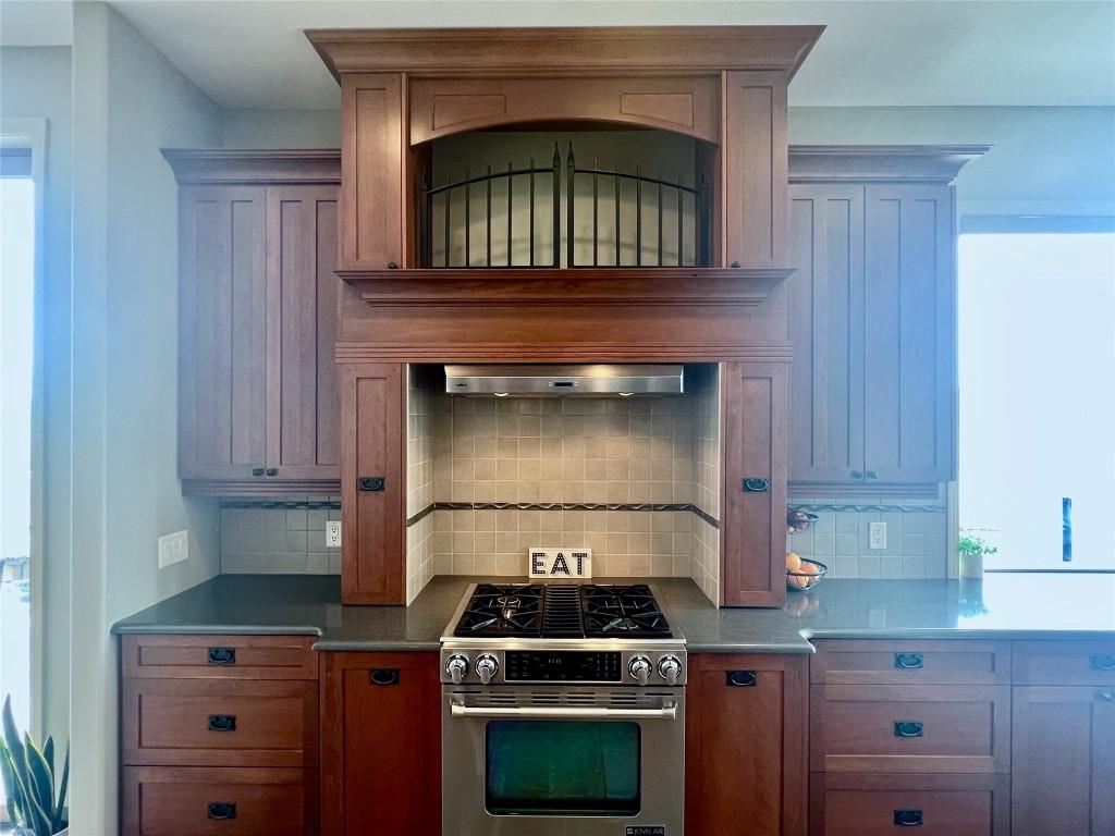 









200


Harvest

Court,
Vernon,




BC
V1H 1Z8

