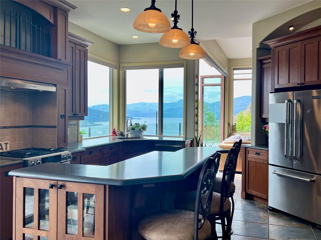 









200


Harvest

Court,
Vernon,




BC
V1H 1Z8

