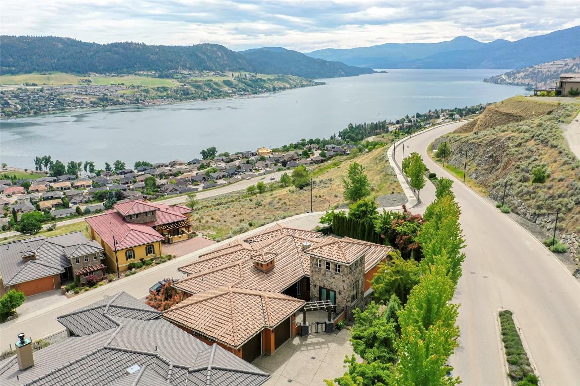 









200


Harvest

Court,
Vernon,




BC
V1H 1Z8

