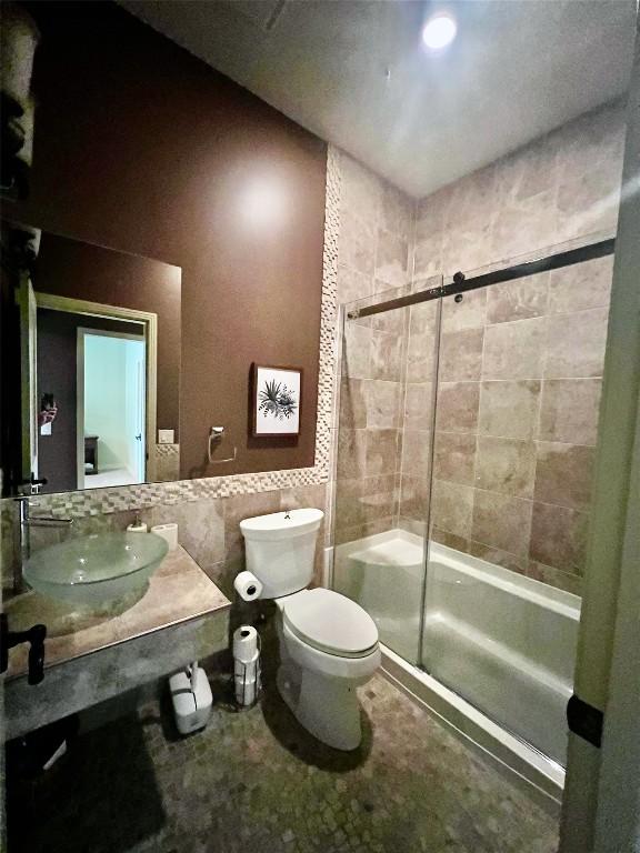 









200


Harvest

Court,
Vernon,




BC
V1H 1Z8

