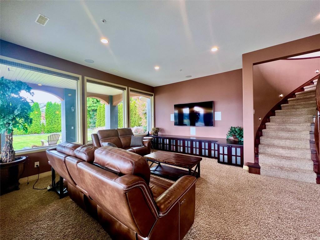 









200


Harvest

Court,
Vernon,




BC
V1H 1Z8

