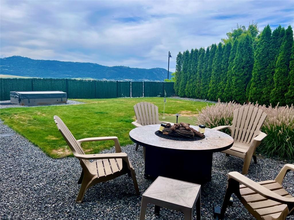 









200


Harvest

Court,
Vernon,




BC
V1H 1Z8

