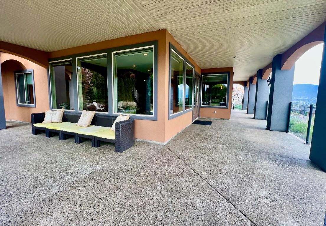 









200


Harvest

Court,
Vernon,




BC
V1H 1Z8

