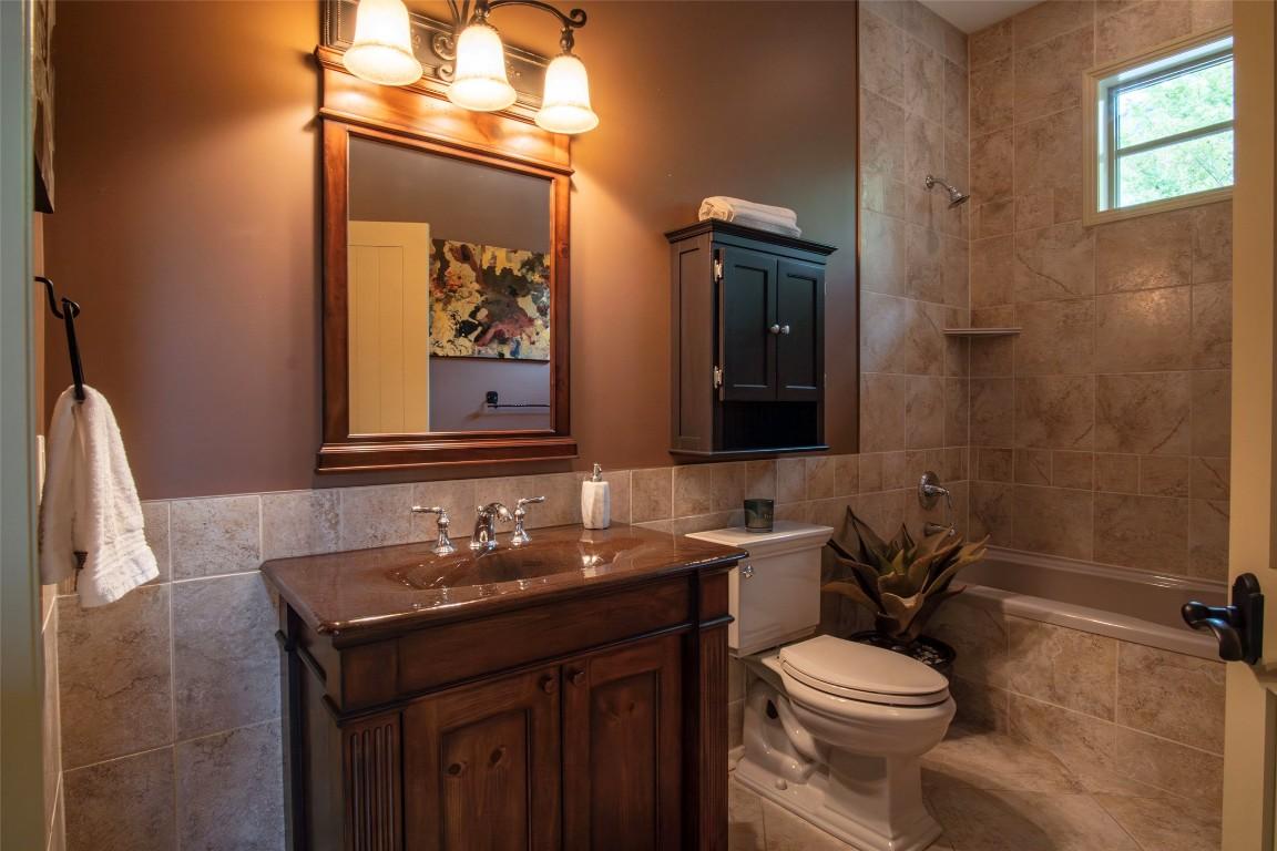 









200


Harvest

Court,
Vernon,




BC
V1H 1Z8

