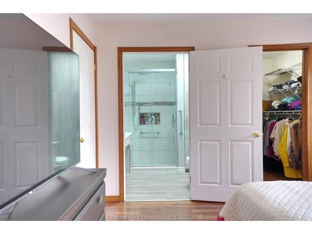 









204


Garden

Path,
Chatham,




ON
N7M 5M3

