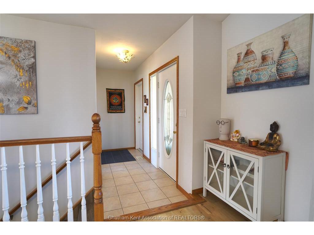 









204


Garden

Path,
Chatham,




ON
N7M 5M3

