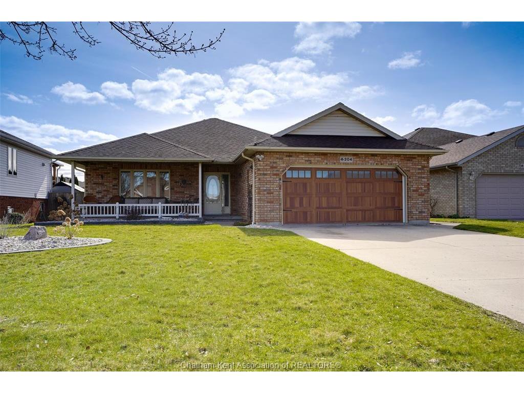 









204


Garden

Path,
Chatham,




ON
N7M 5M3

