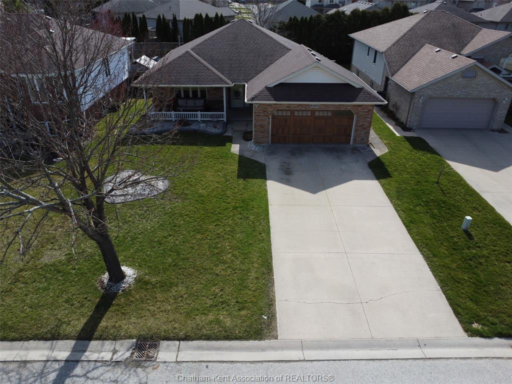 









204


Garden

Path,
Chatham,




ON
N7M 5M3

