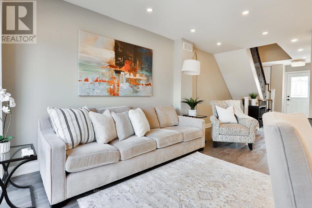 












66 - 1558 LANCASTER DRIVE

,
Oakville,




Ontario
L6H2Z4

