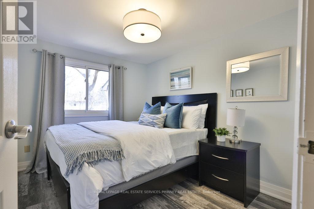 












66 - 1558 LANCASTER DRIVE

,
Oakville,




Ontario
L6H2Z4


