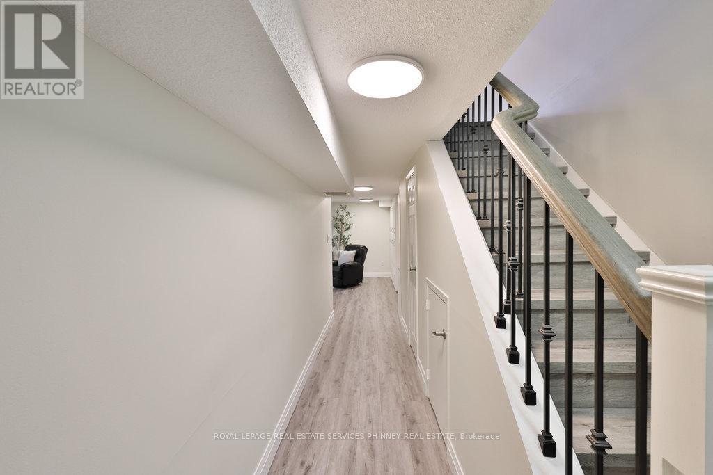 












66 - 1558 LANCASTER DRIVE

,
Oakville,




Ontario
L6H2Z4

