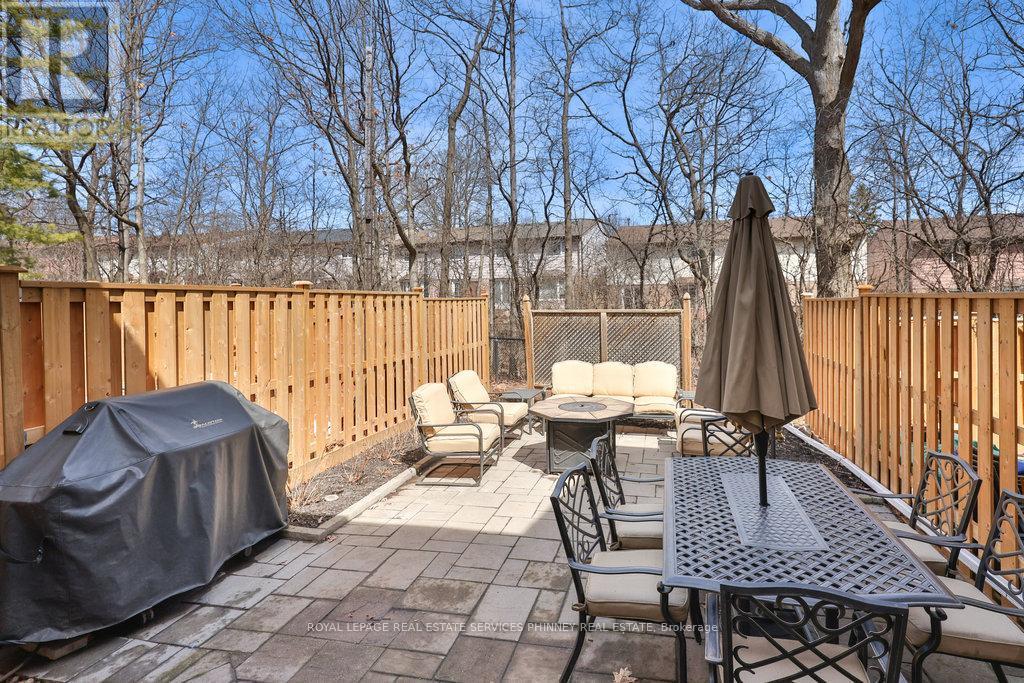












66 - 1558 LANCASTER DRIVE

,
Oakville,




Ontario
L6H2Z4

