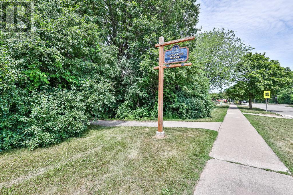 












66 - 1558 LANCASTER DRIVE

,
Oakville,




Ontario
L6H2Z4

