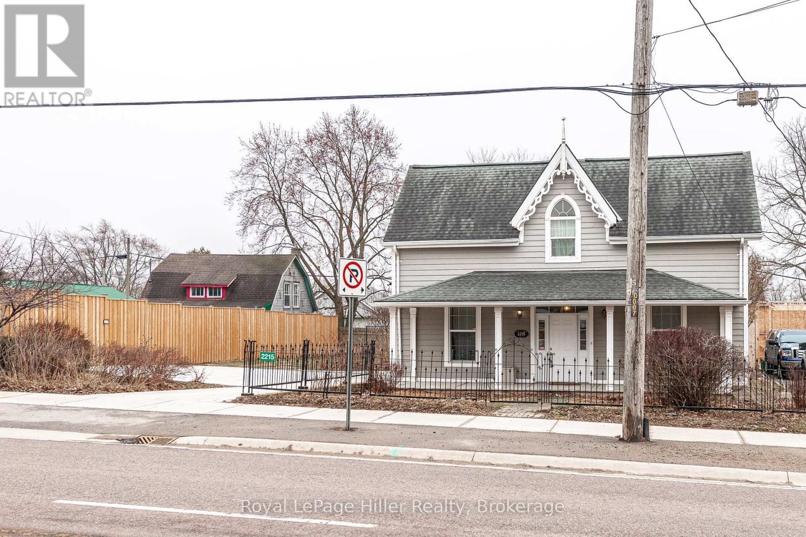 












2215 34 LINE

,
Perth East (Shakespeare),




Ontario
N0B2P0

