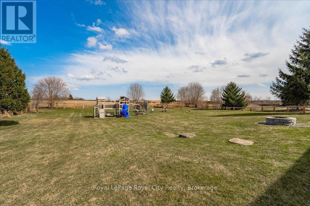 












4663 WELLINGTON 35 ROAD

,
Puslinch,




Ontario
N1H6J3

