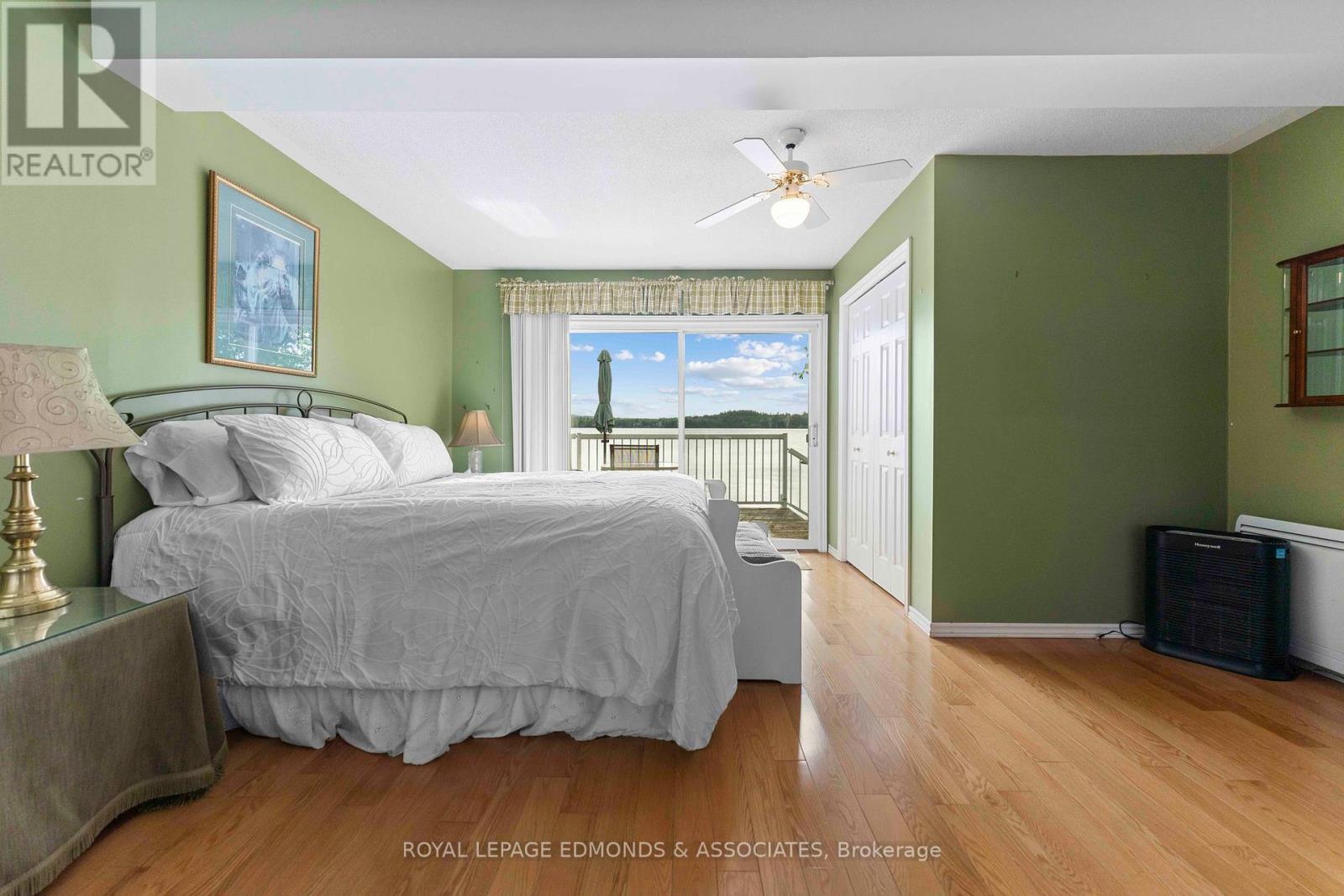 












137 MUNDTS BAY LANE

,
North Algona Wilberforce,




Ontario
K0J1X0

