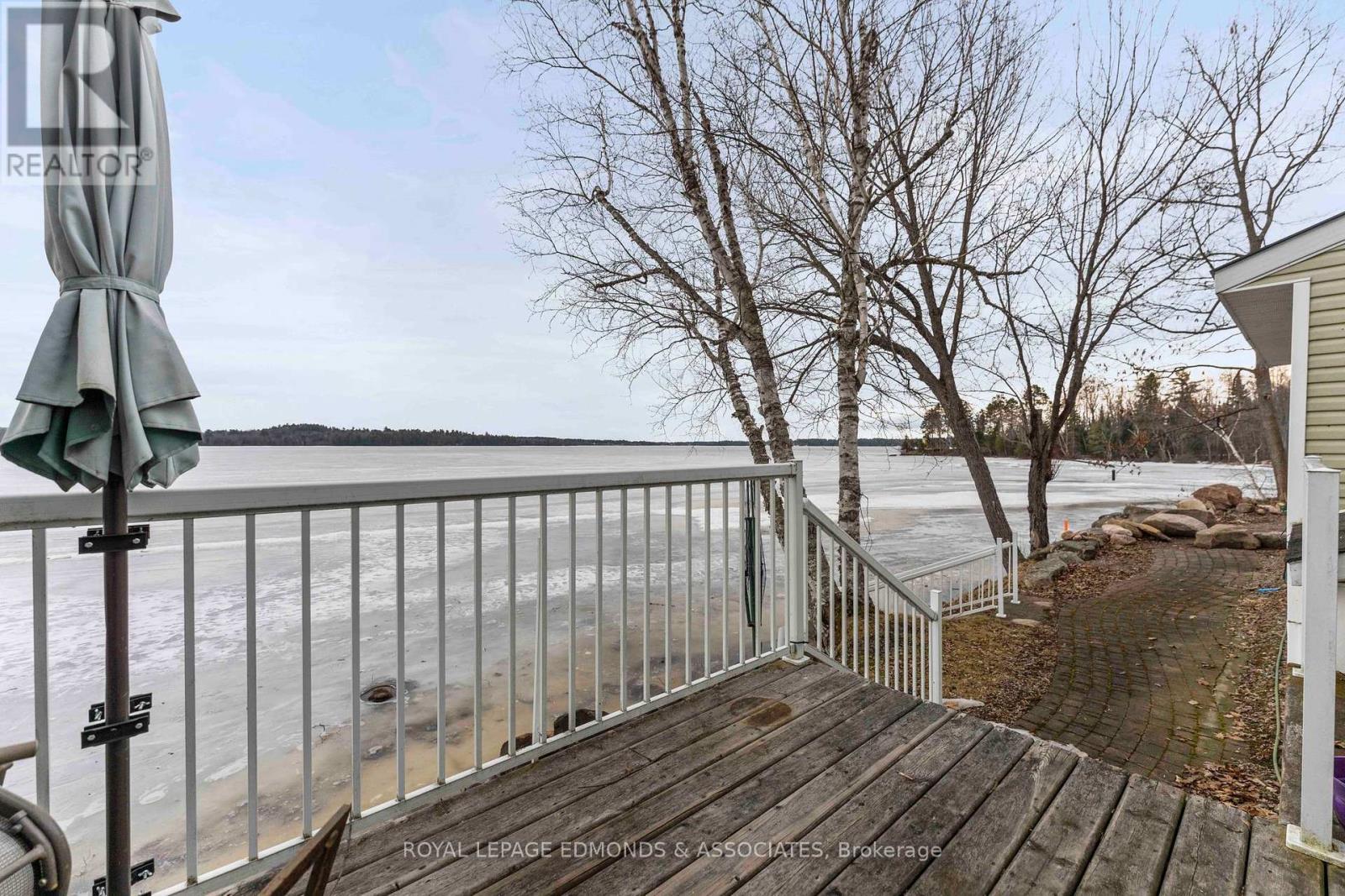 












137 MUNDTS BAY LANE

,
North Algona Wilberforce,




Ontario
K0J1X0


