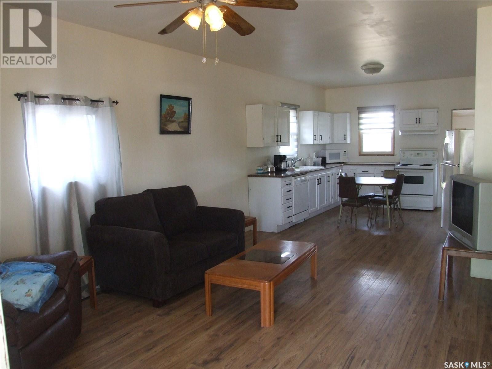 












209 Langley STREET

,
Burstall,




Saskatchewan
S0N0H0

