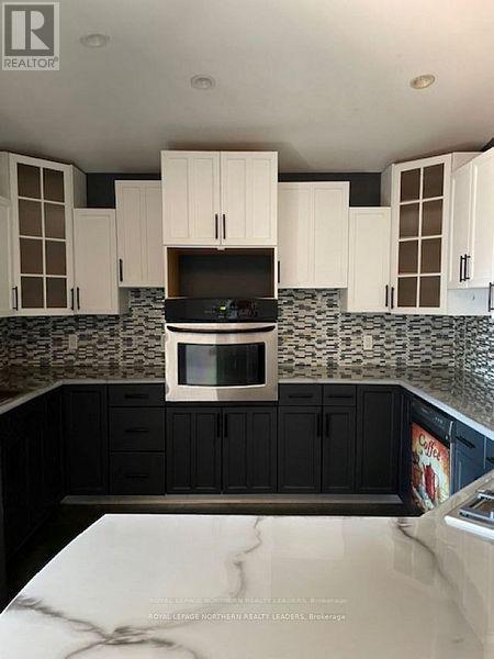 












269 DALE AVENUE

,
Timmins (TS - SE),




Ontario
P4N1M7

