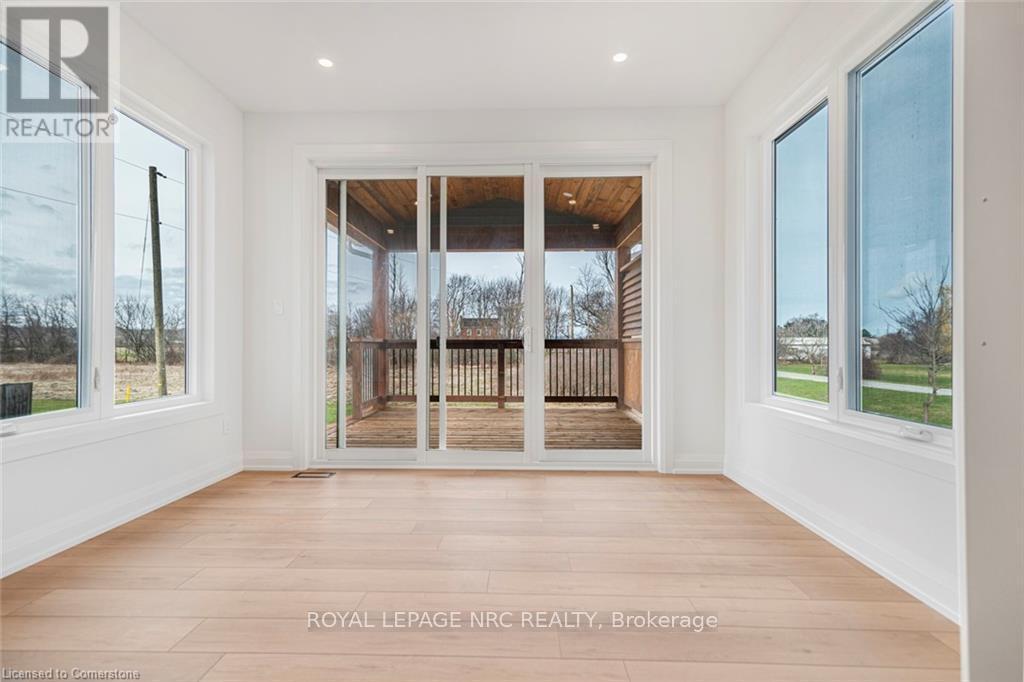 












4364 VICTORIA AVENUE

,
Lincoln (Lincoln-Jordan/Vineland),




Ontario
L0R2E0

