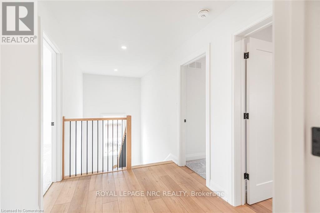 












4364 VICTORIA AVENUE

,
Lincoln (Lincoln-Jordan/Vineland),




Ontario
L0R2E0

