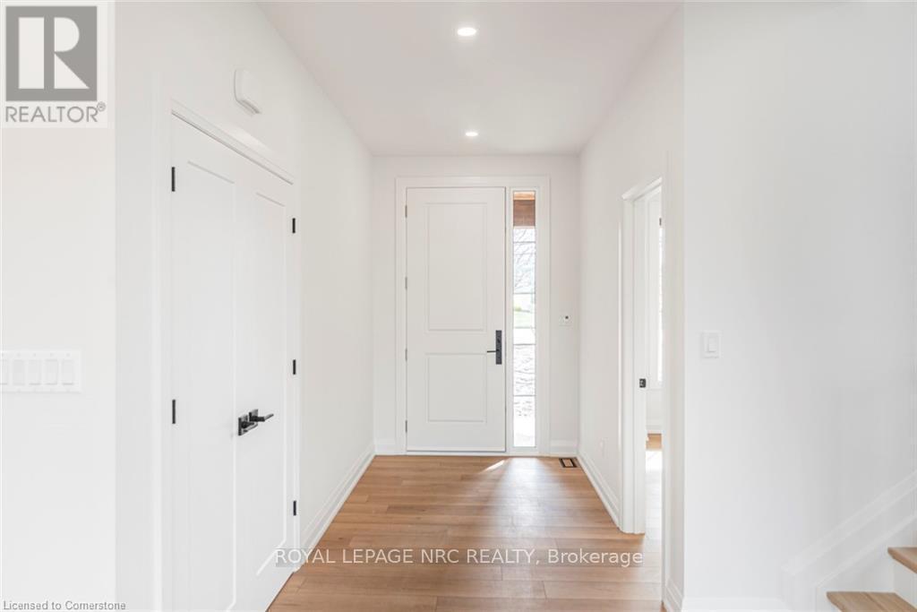 












4364 VICTORIA AVENUE

,
Lincoln (Lincoln-Jordan/Vineland),




Ontario
L0R2E0


