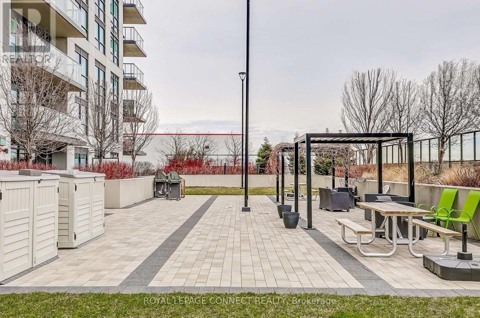 












321 - 8 TRENT AVENUE

,
Toronto,




Ontario
M4C0A6

