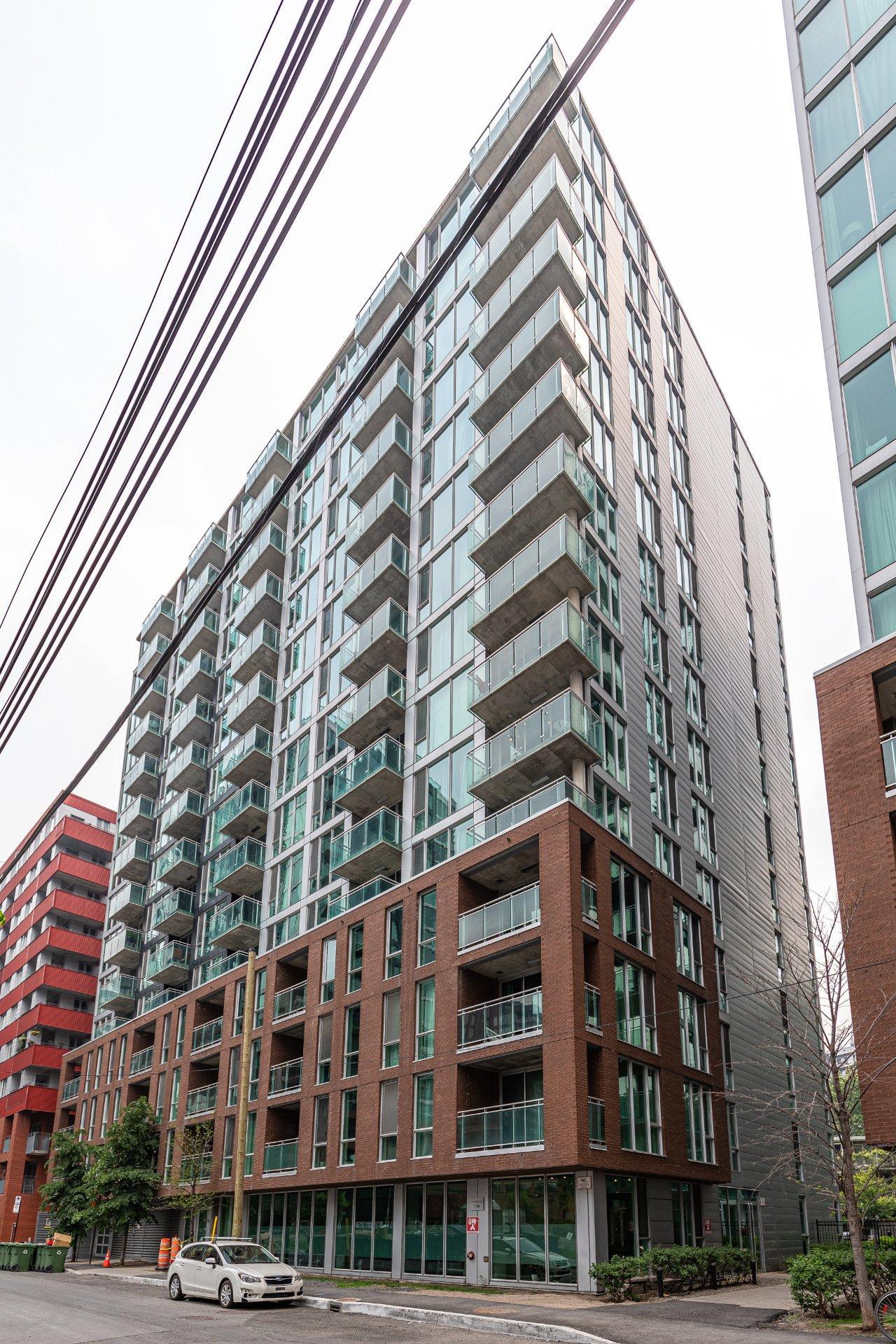 









190


Rue Murray

, 608,
Montréal (Le Sud-Ouest),




QC
H3C2C7

