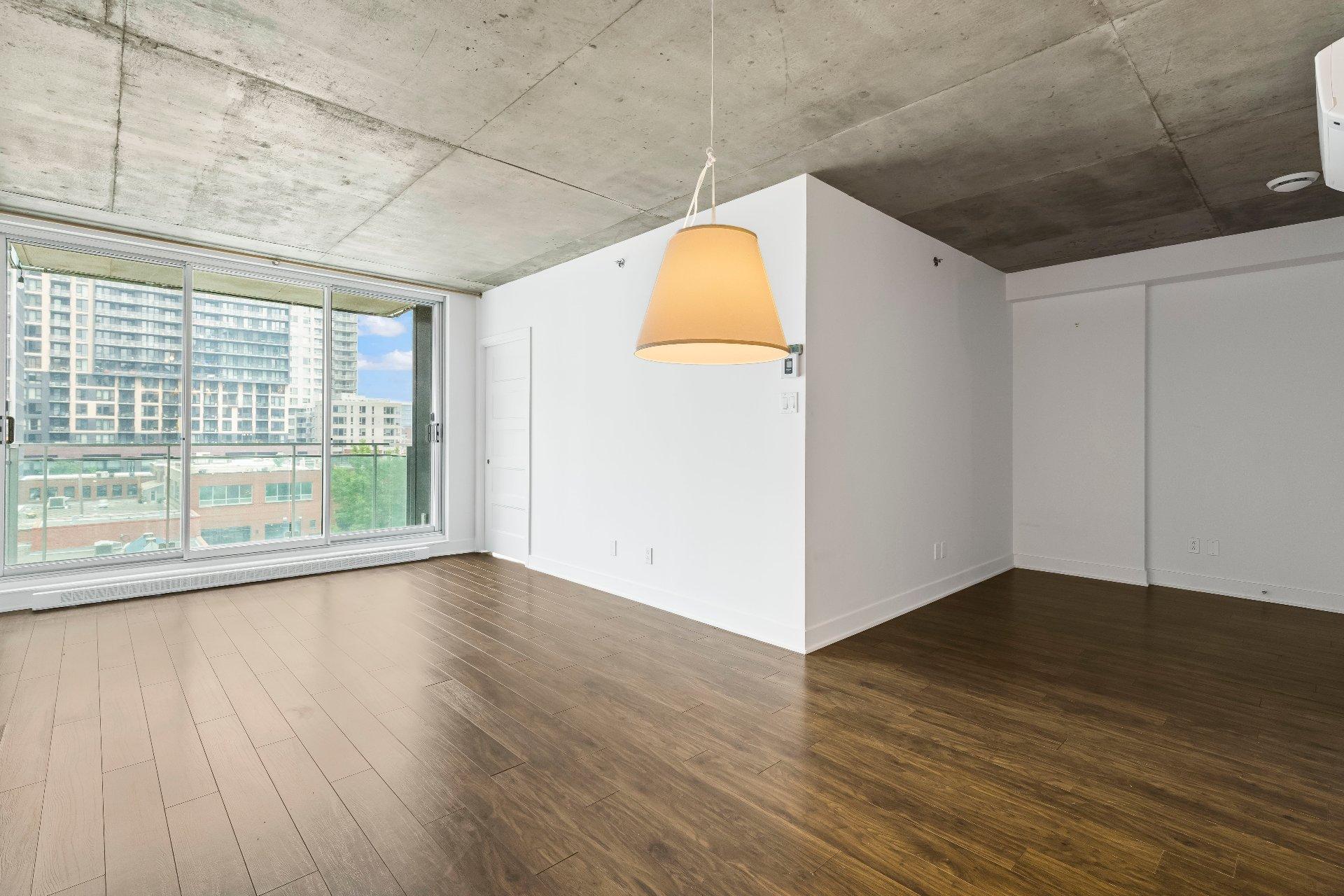









190


Rue Murray

, 608,
Montréal (Le Sud-Ouest),




QC
H3C2C7

