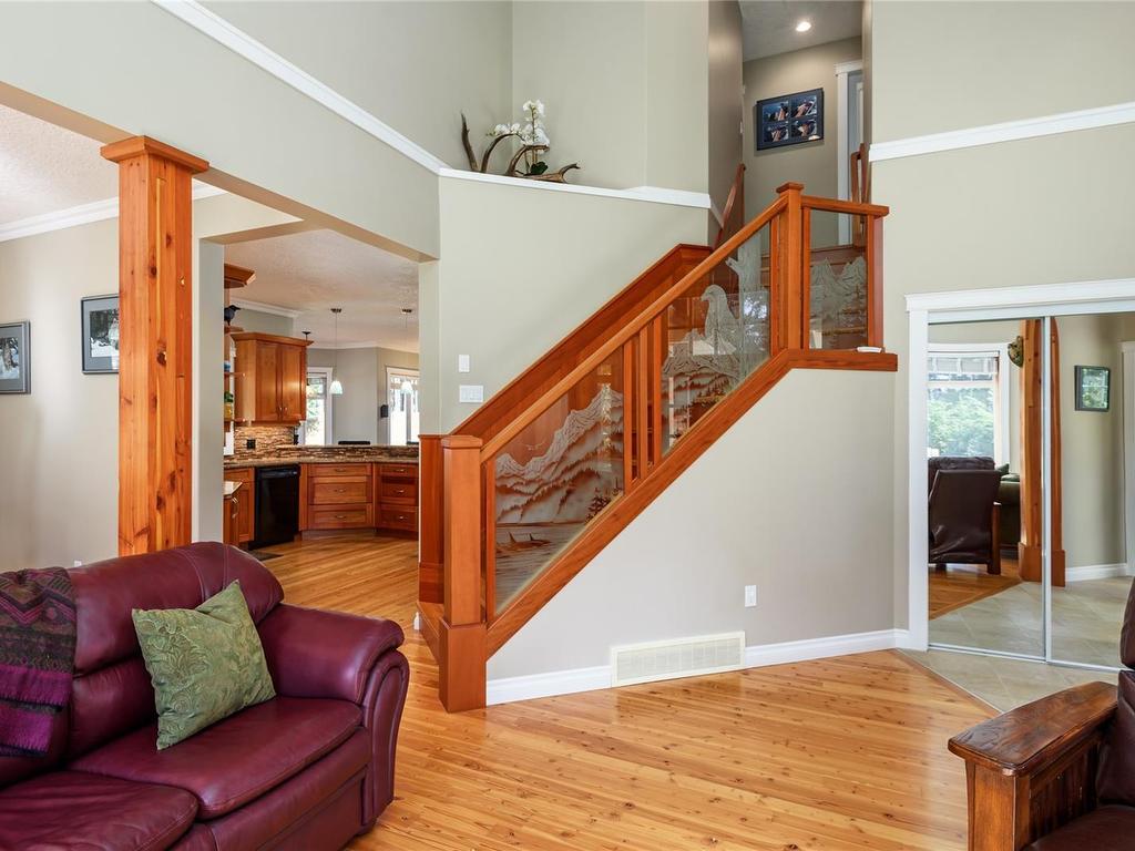 









2042


Stevedor

Rd,
Courtenay,




BC
V9J 1Y4

