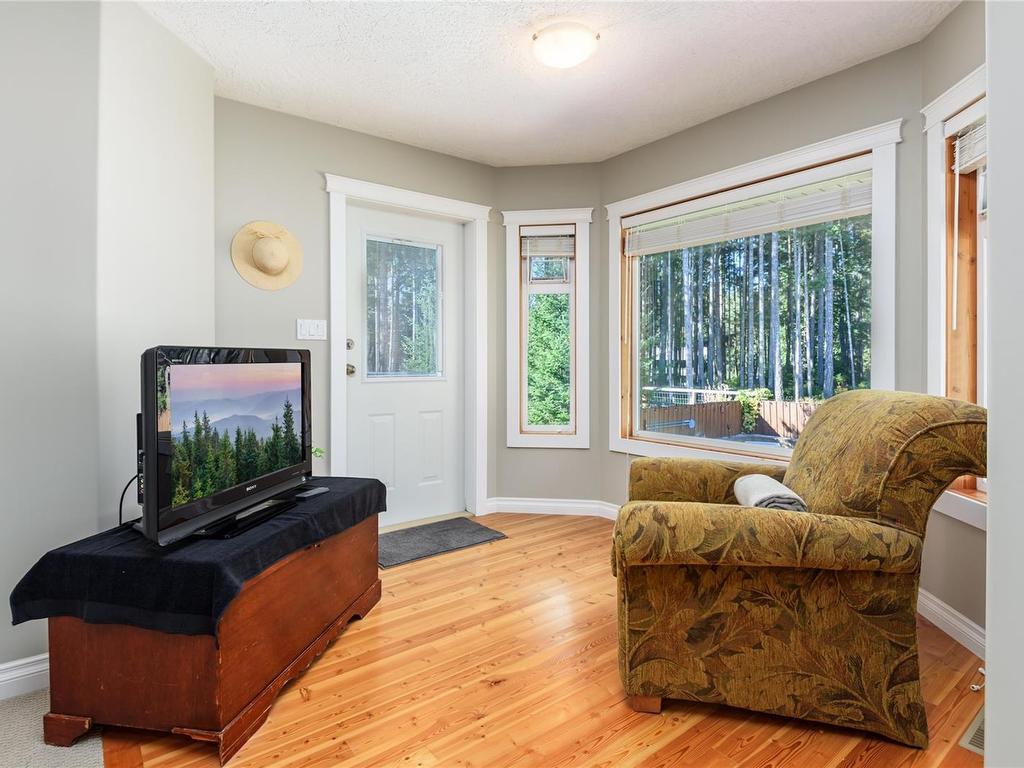









2042


Stevedor

Rd,
Courtenay,




BC
V9J 1Y4

