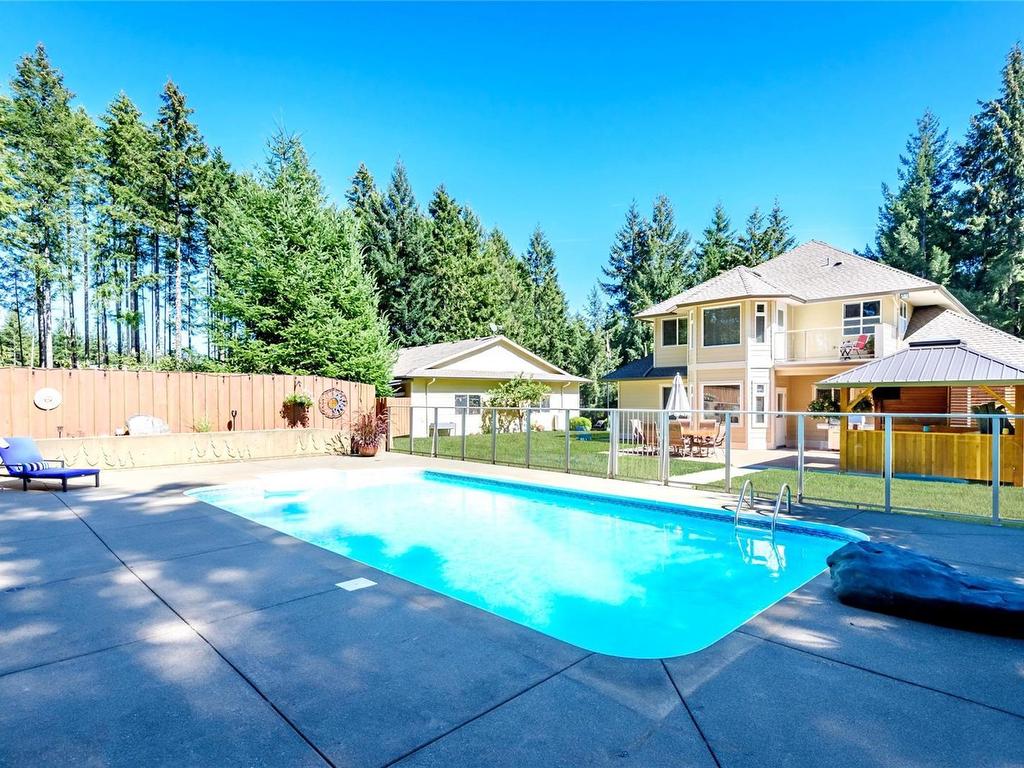 









2042


Stevedor

Rd,
Courtenay,




BC
V9J 1Y4

