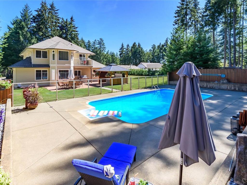 









2042


Stevedor

Rd,
Courtenay,




BC
V9J 1Y4

