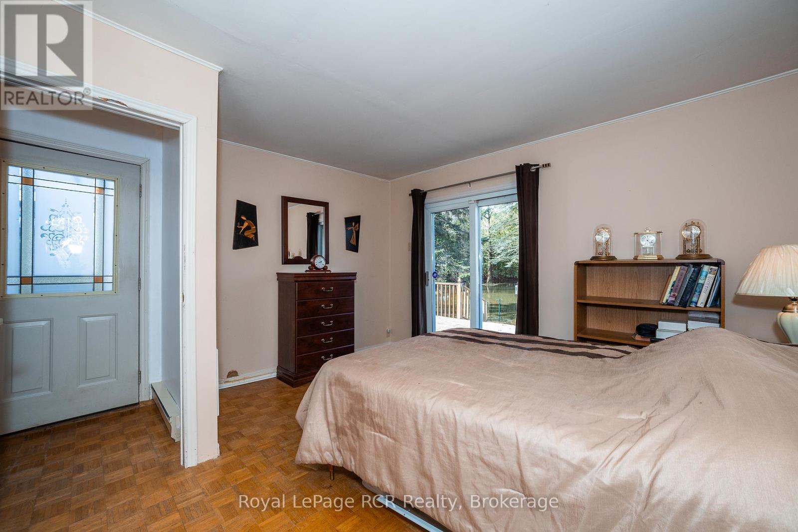 












838 6TH AVENUE W

,
Owen Sound,




Ontario
N4K5G2

