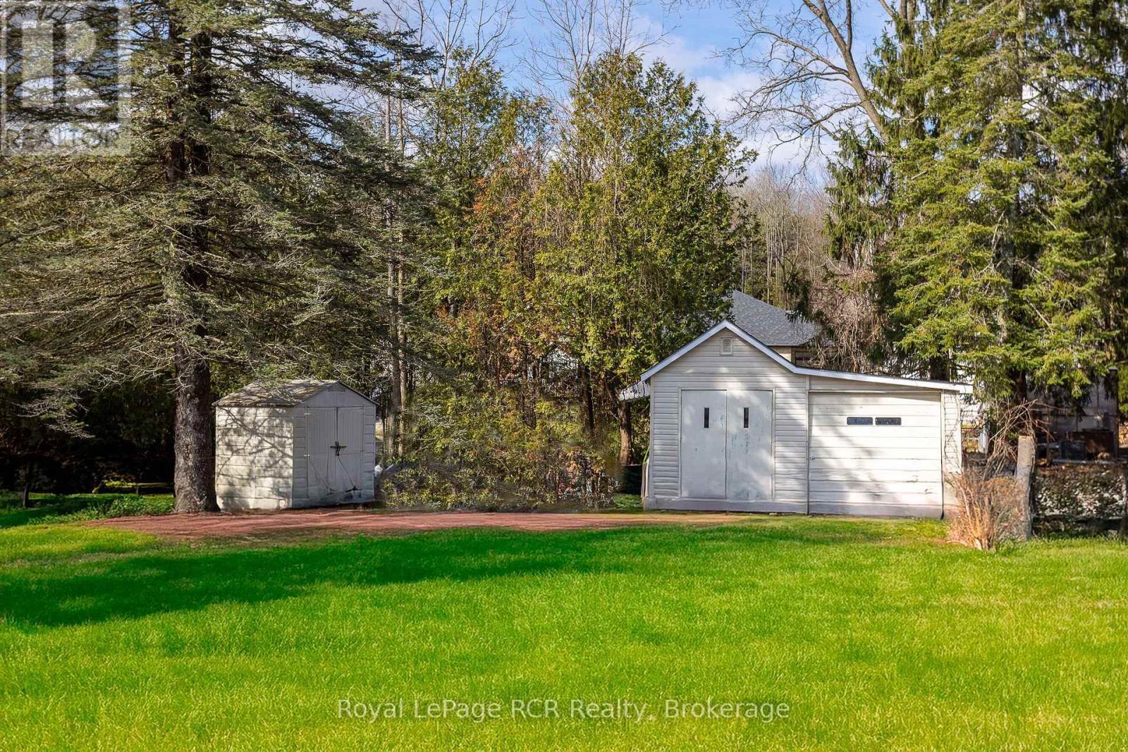 












838 6TH AVENUE W

,
Owen Sound,




Ontario
N4K5G2


